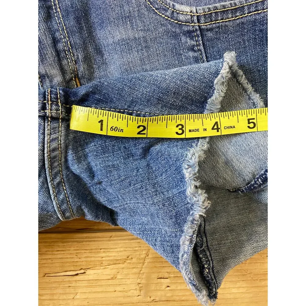 NWOT Abercrombie Kids Mid-Rise Midi Short  Size 15/16